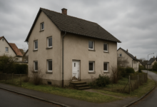 Unbekannte brechen in Haus in Willebadessen ein